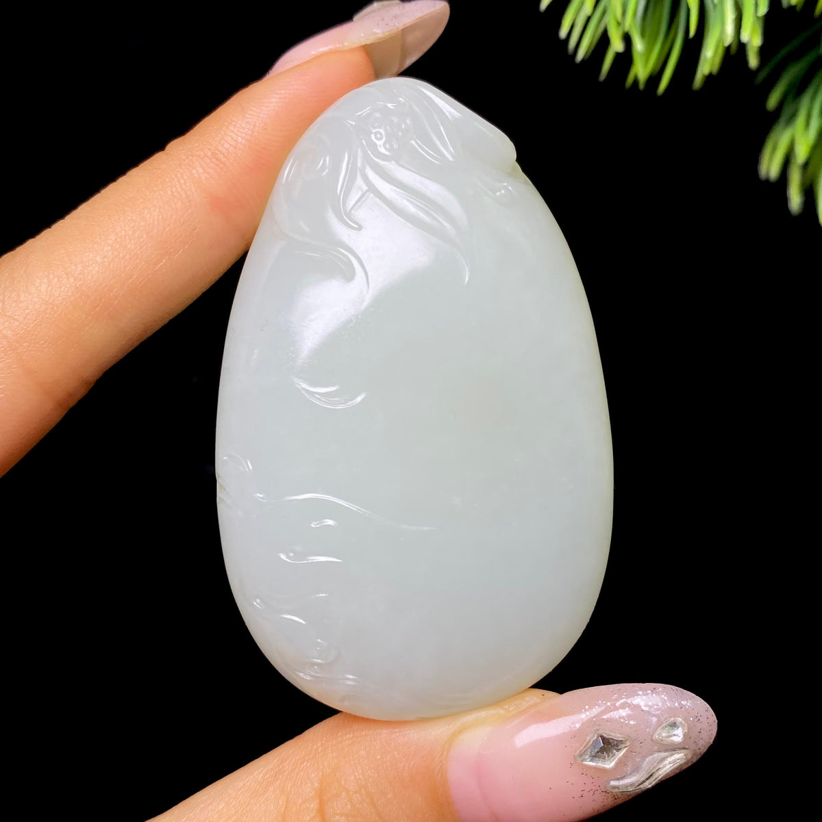 和田玉籽料观音（68.0g）