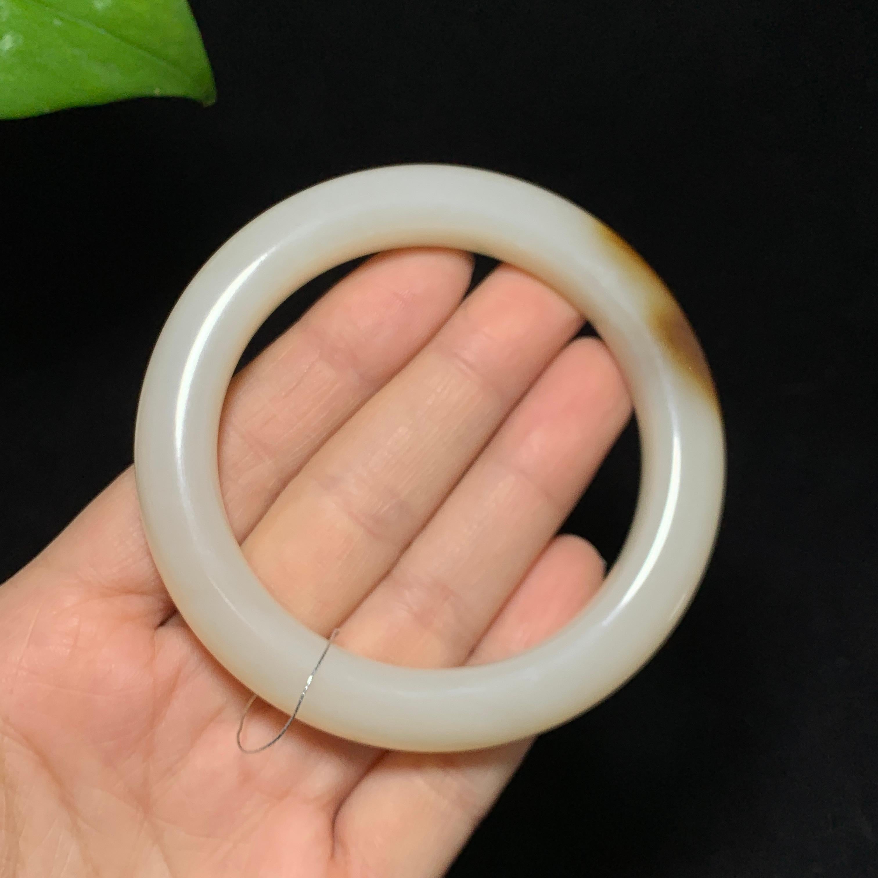 收藏级新疆且末金山矿藕粉带糖手镯（65.9g）