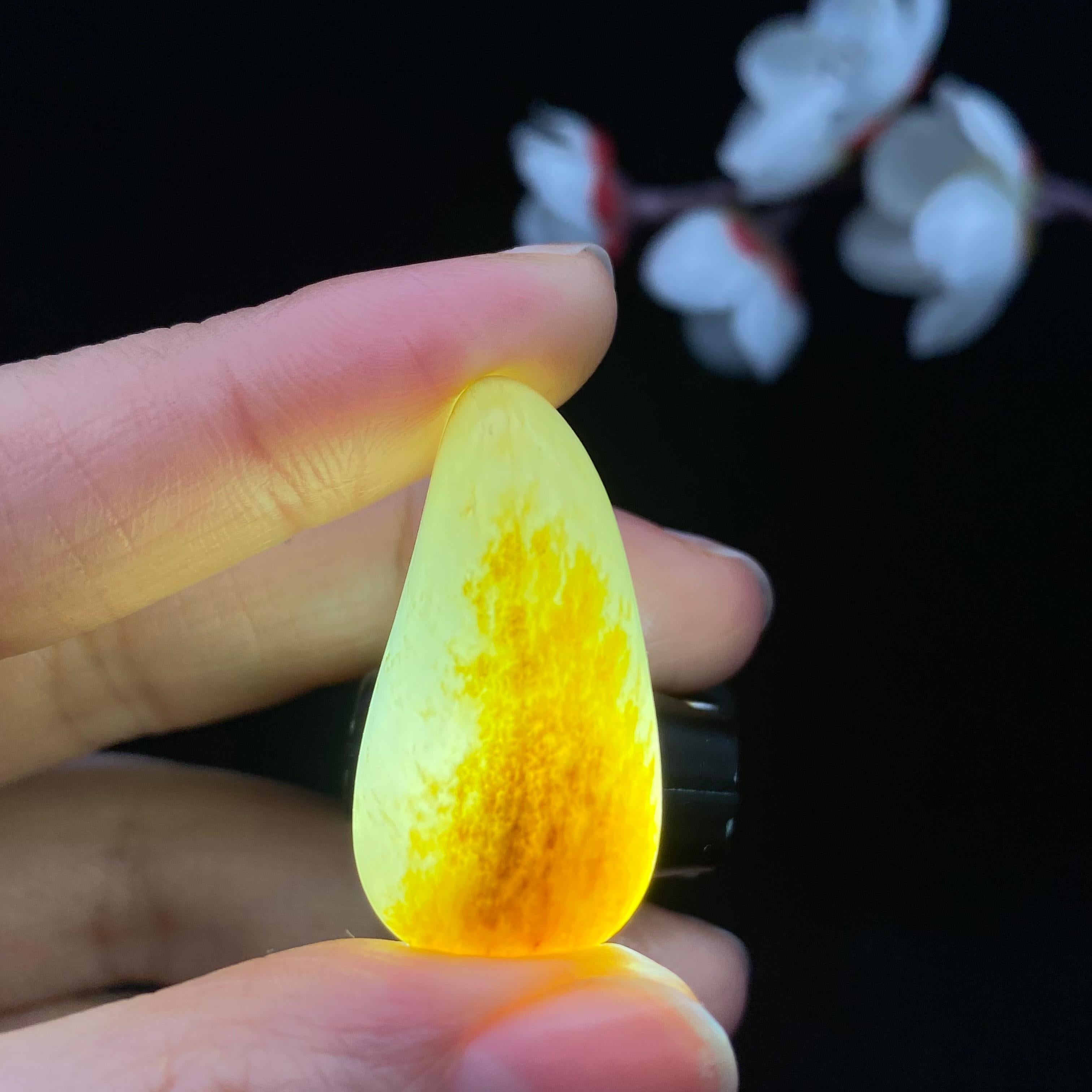 和田玉聚黄皮籽料（11.9g）