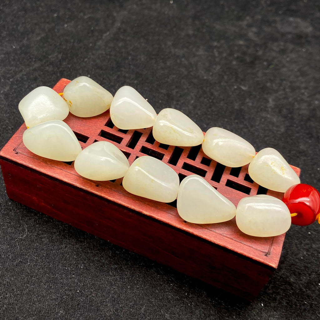 和田玉洒金皮【精品手串】（51.2g）