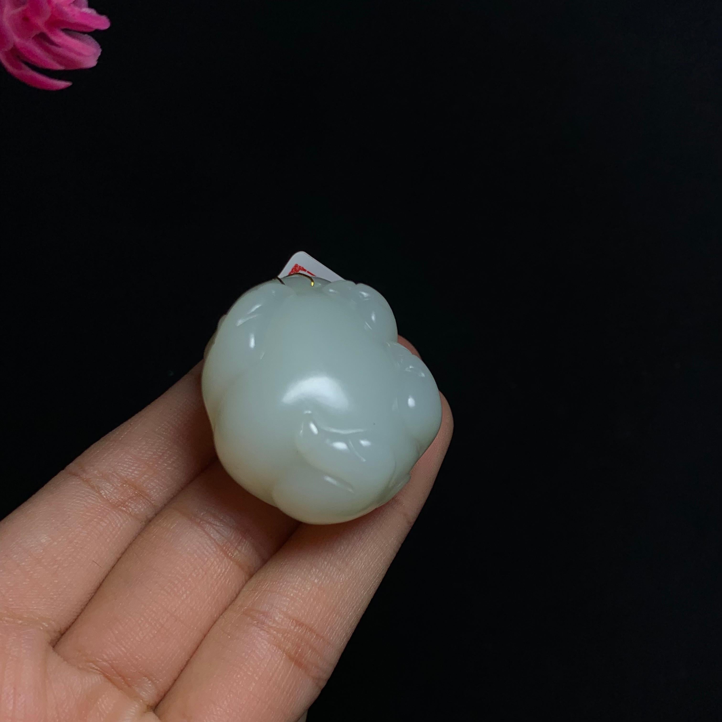 和田玉山料糖白玉福猪（42.0g）