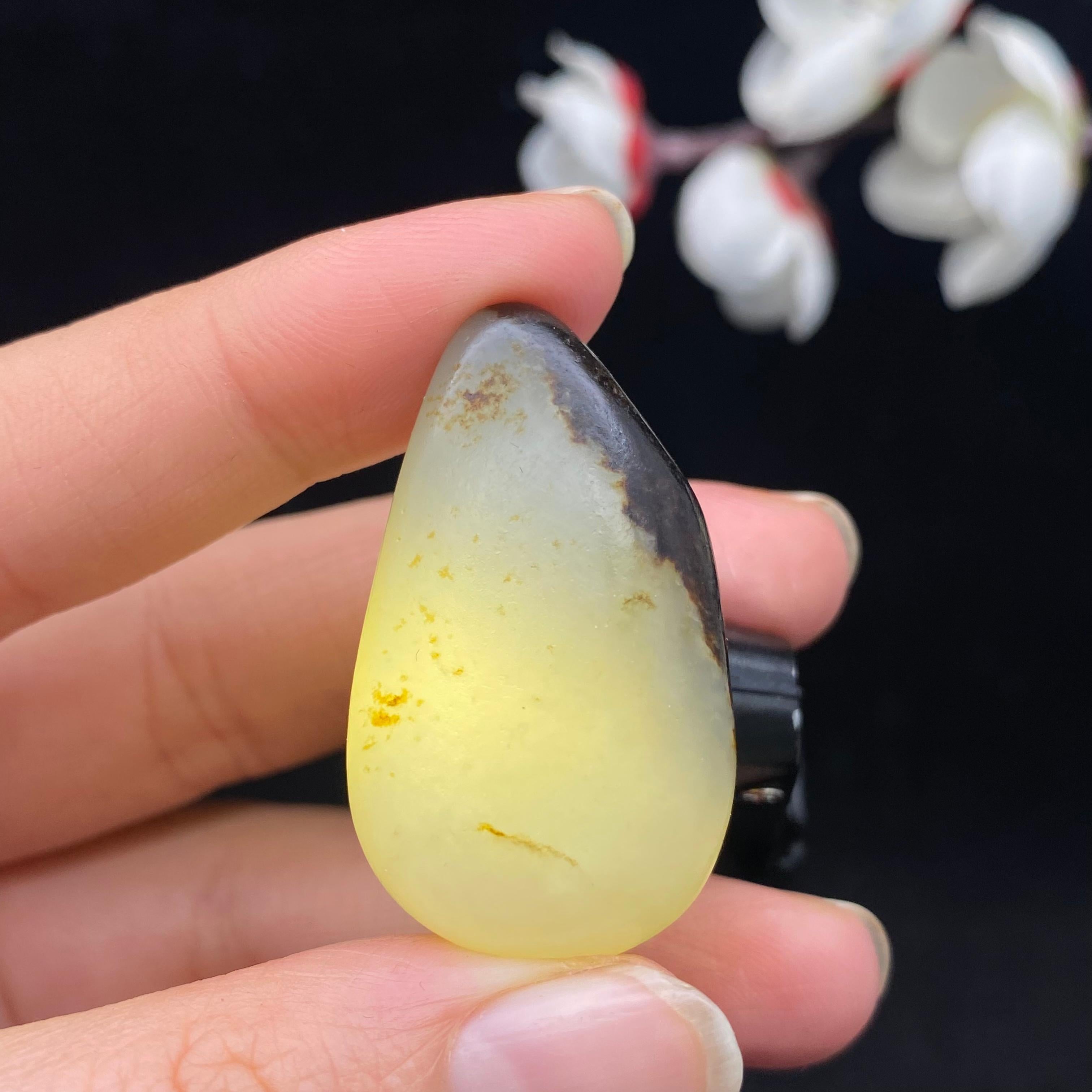 和田玉聚黑皮籽料（17.6g）