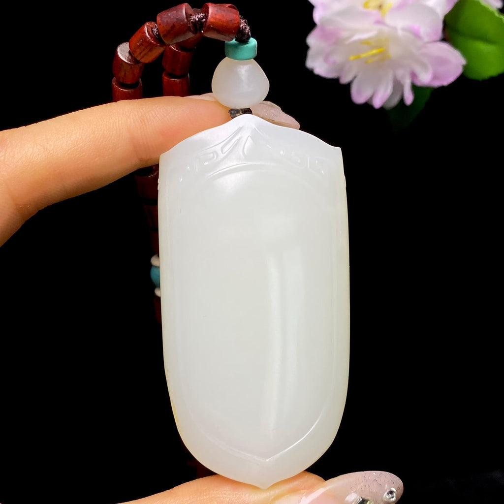 和田玉籽料无事牌（50.5g）