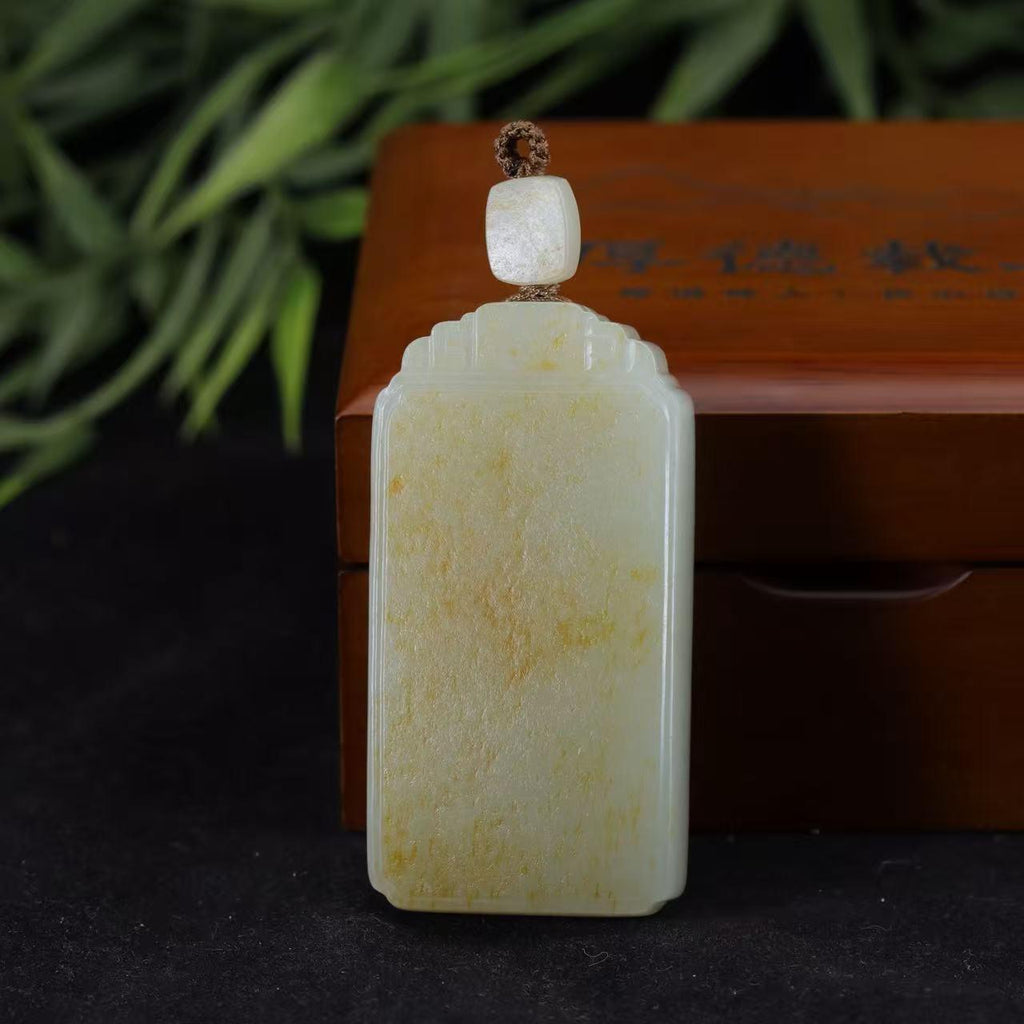 和田玉洒金皮无事牌挂坠（75.1g）