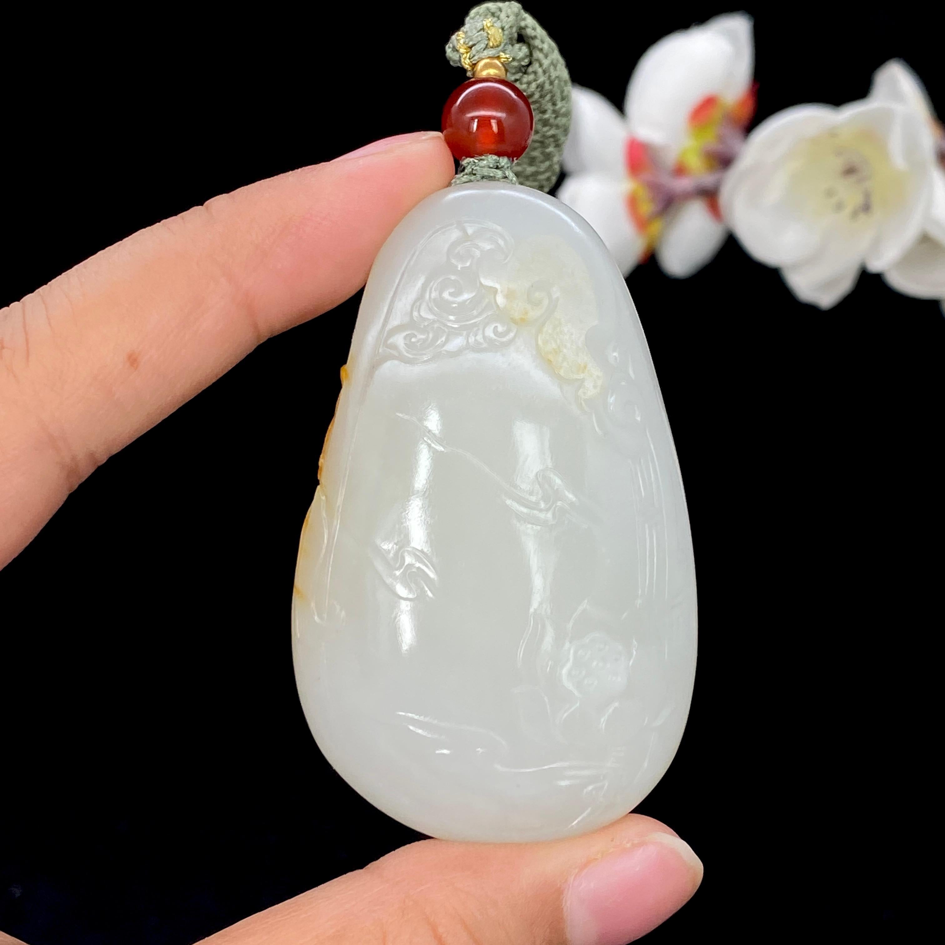 和田玉白玉籽料【观音牌】（59.8g）
