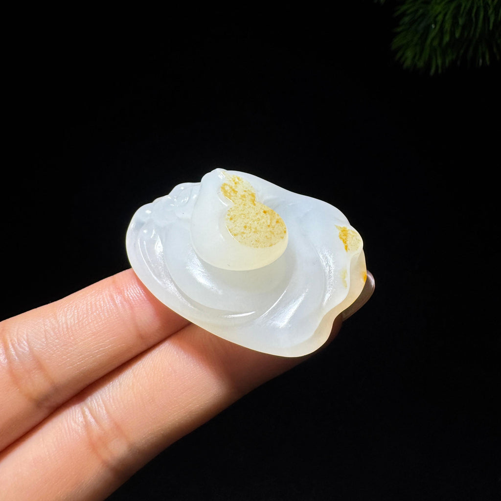 和田玉籽料无相佛（34.5g）