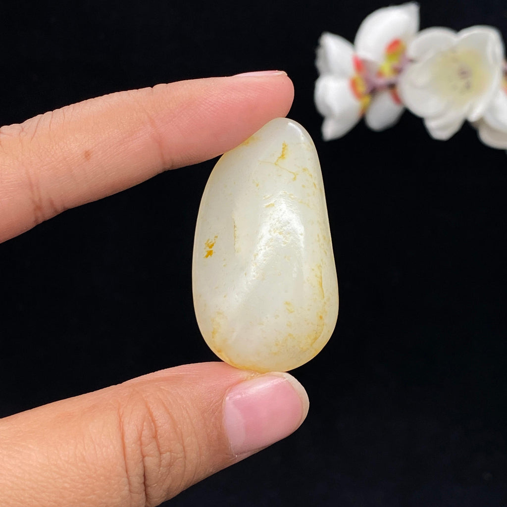 和田玉洒金皮籽料挂件（17.2g）
