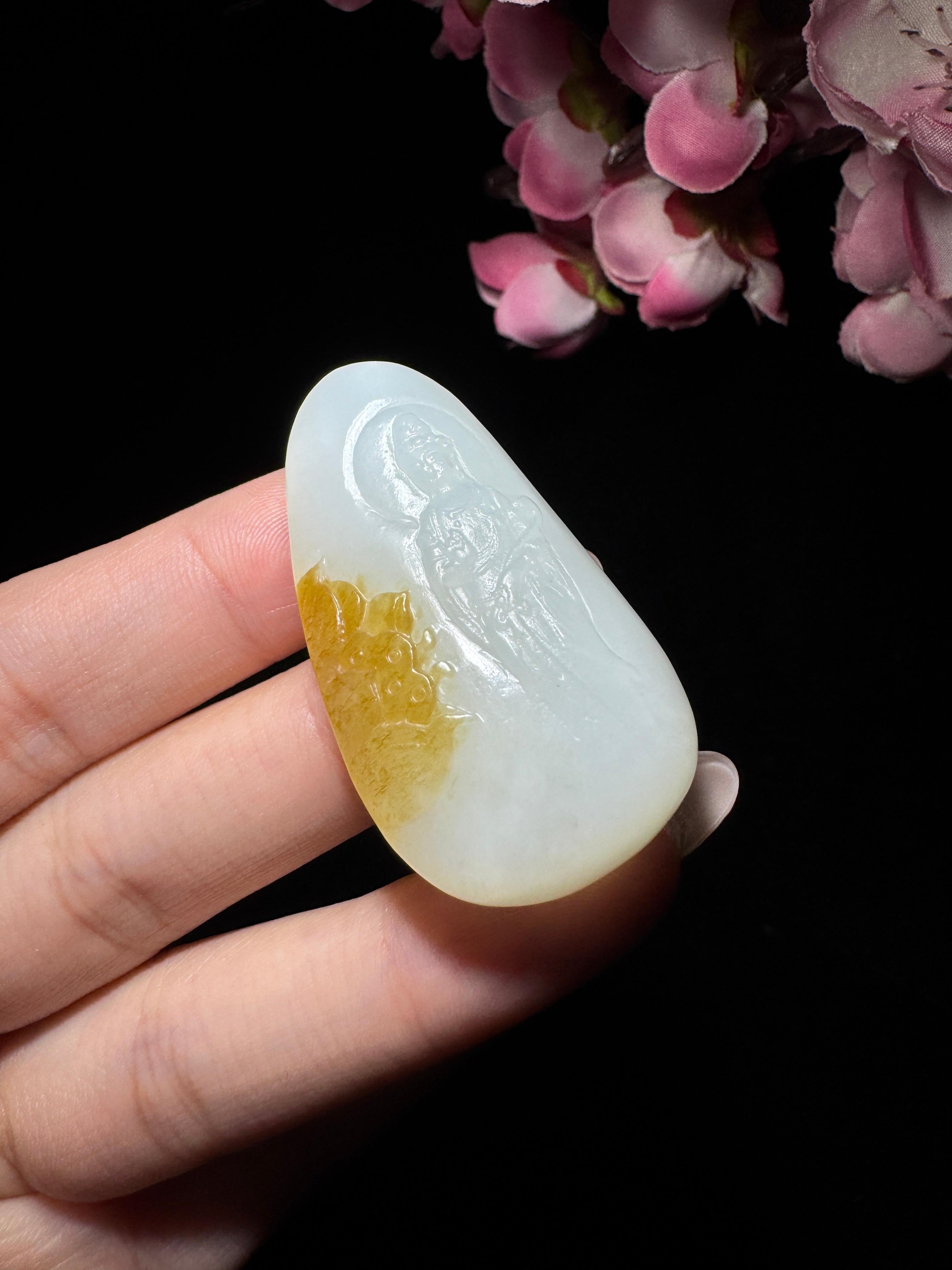 和田玉糖白玉观音（23.7g） – 厚德载玉