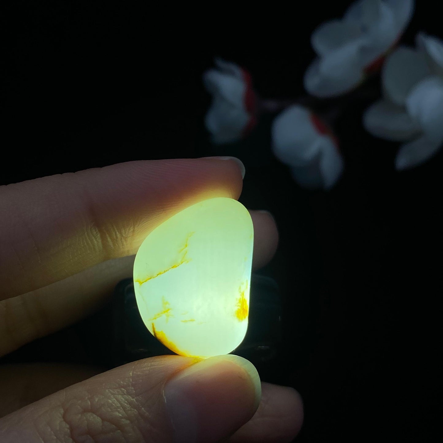 和田玉黄皮籽料吊坠籽（6.6g）