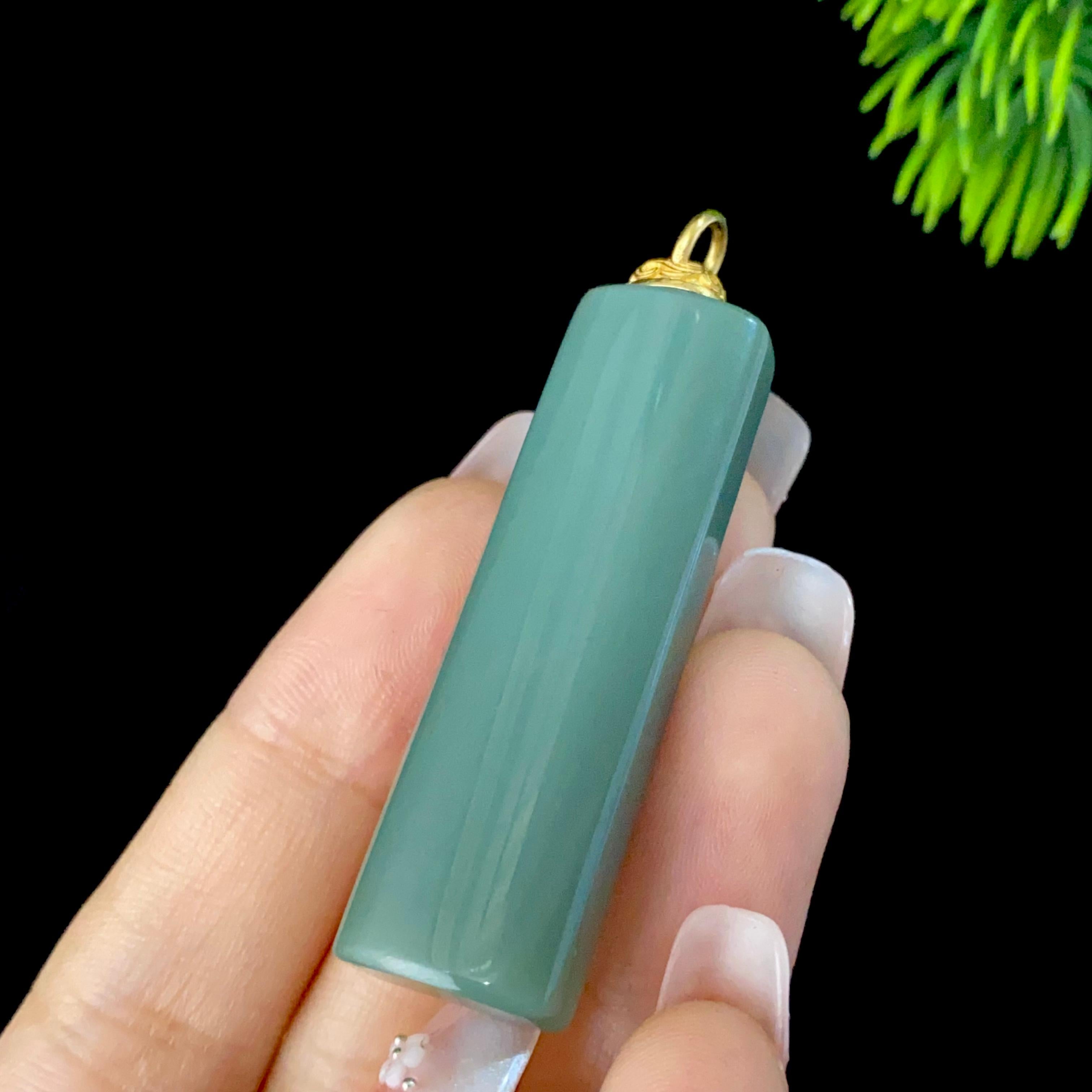 和田玉鸭蛋青18k金扣头无事牌（12.3g）