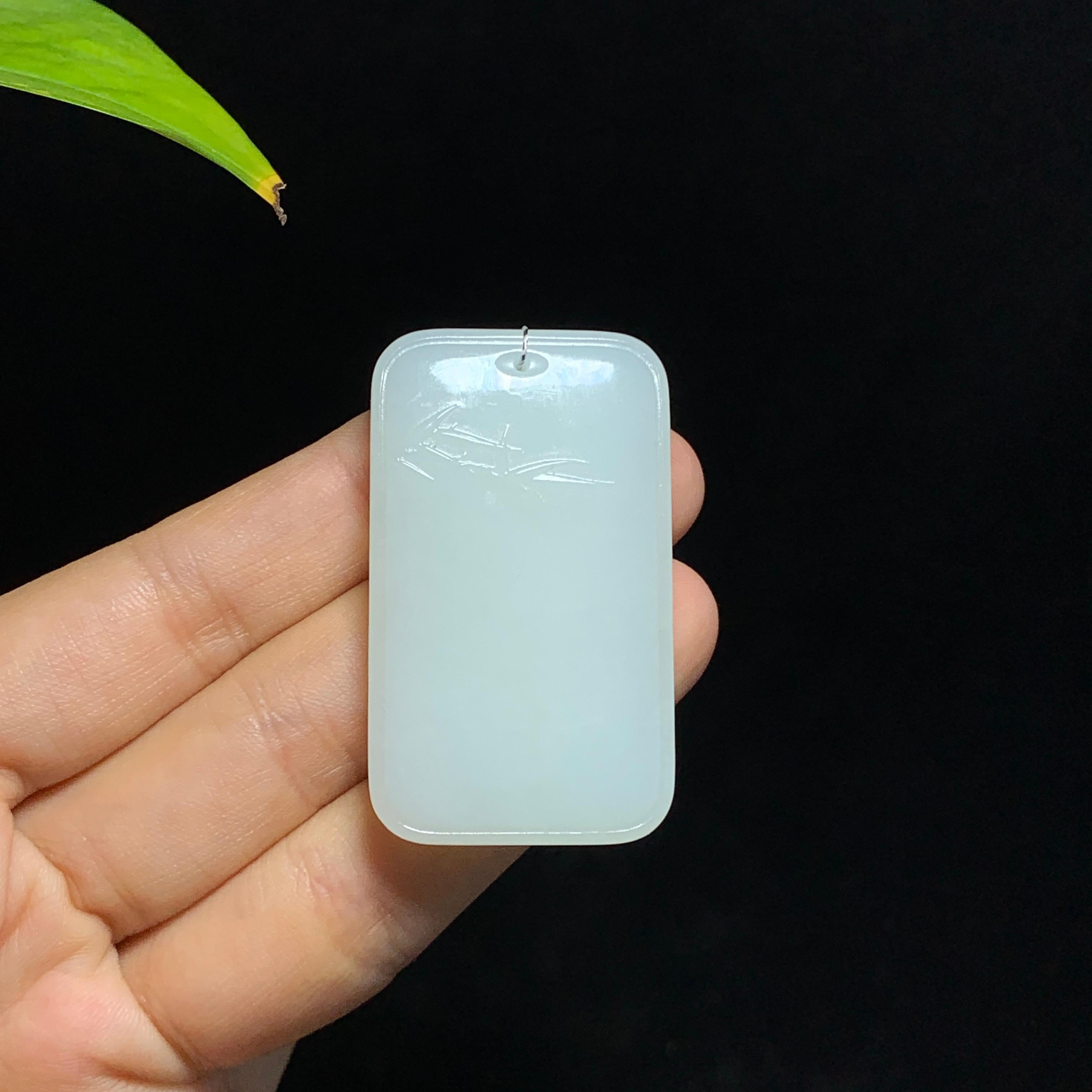 和田山料白玉无事牌（33.9g）