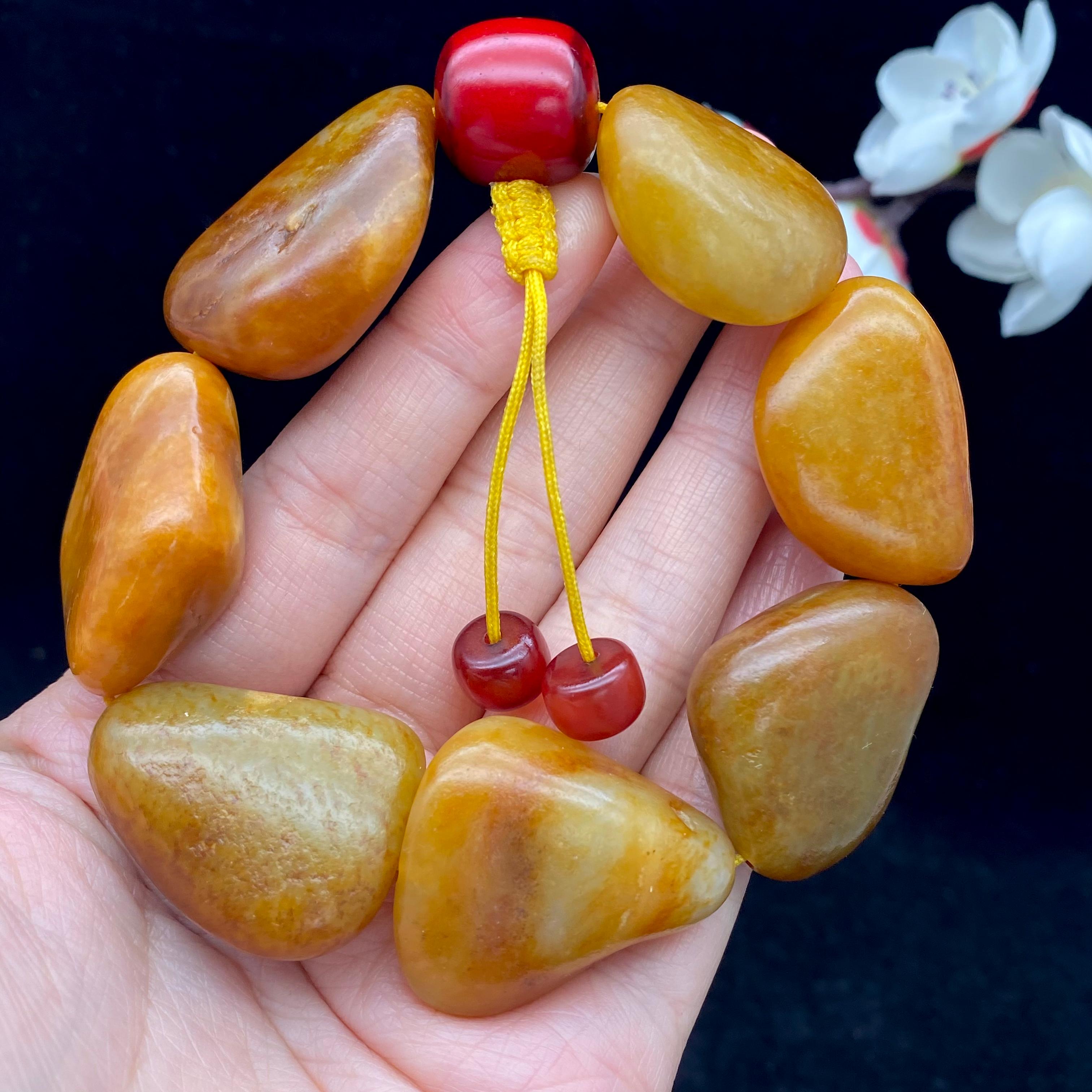 和田玉黄沁皮籽料【精品手串】（110.5g）