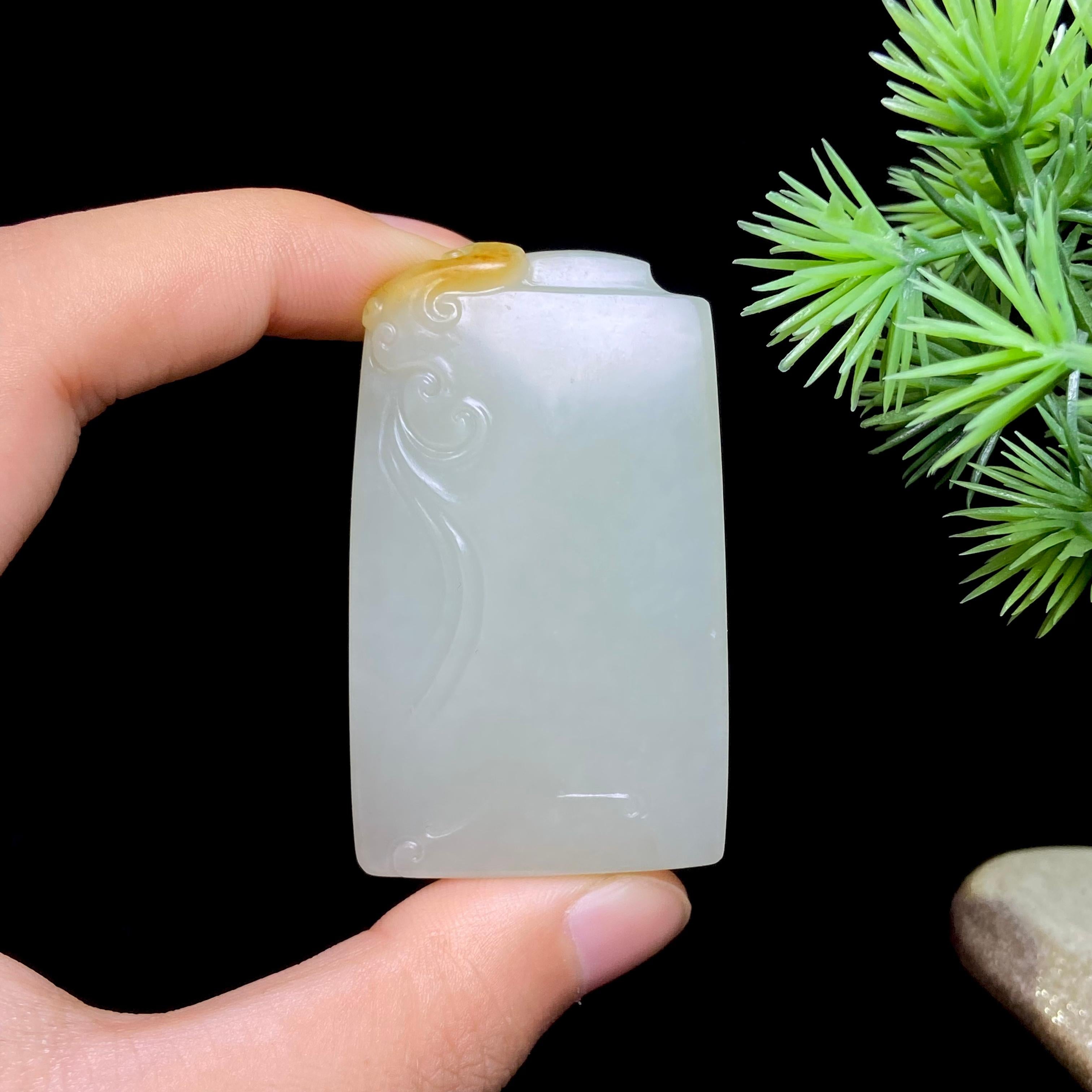 和田玉籽料无事牌（48.7g）