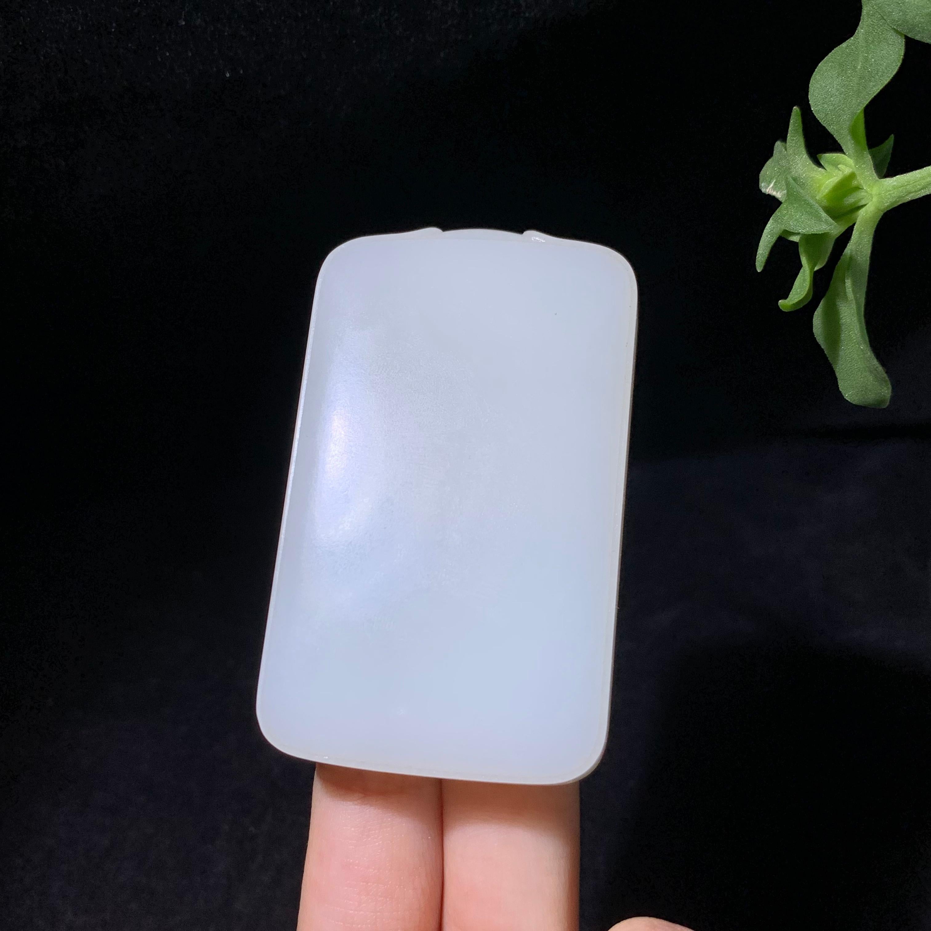收藏级和田山料羊脂白玉无事牌（79.0g）