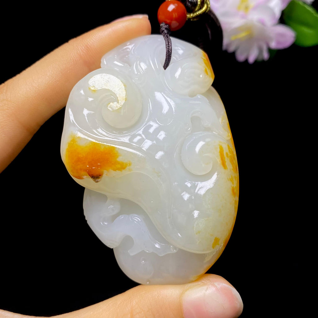 和田玉籽料如意手把件（91.3g）