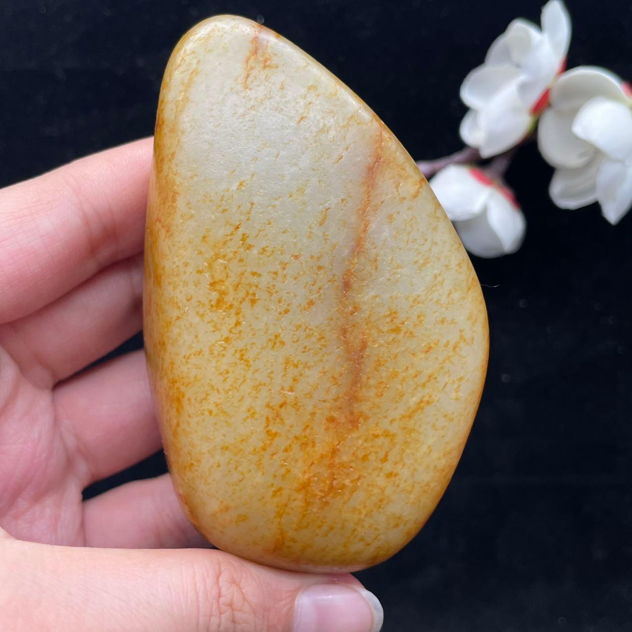 和田玉聚黄皮籽料（196.2g）