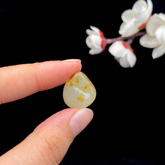 和田玉洒金皮籽料原石（3.1g）