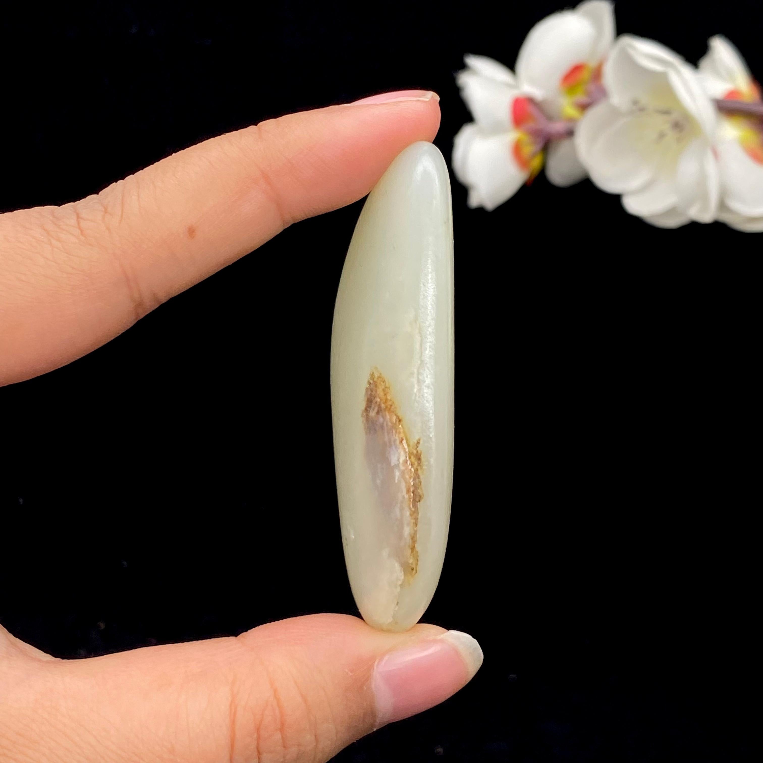 和田玉白玉籽料大挂件（53.6g）