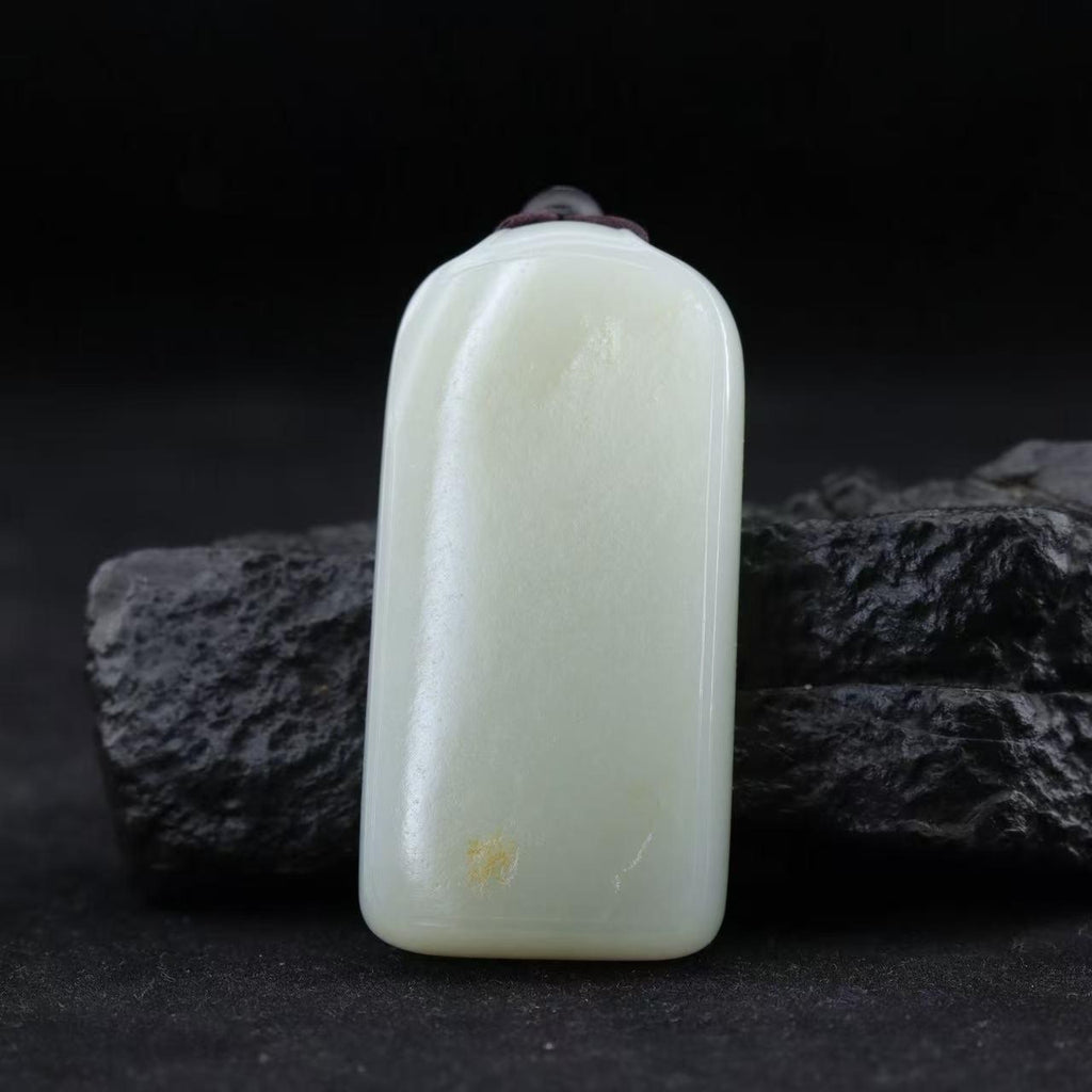 和田玉洒金皮无事牌（61.7g）