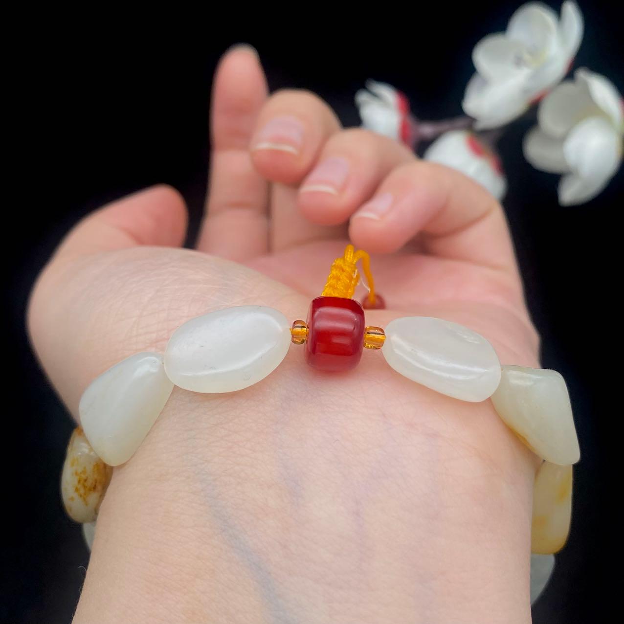 【超值推荐】和田玉洒金皮籽料【精品手串】（25.4g）