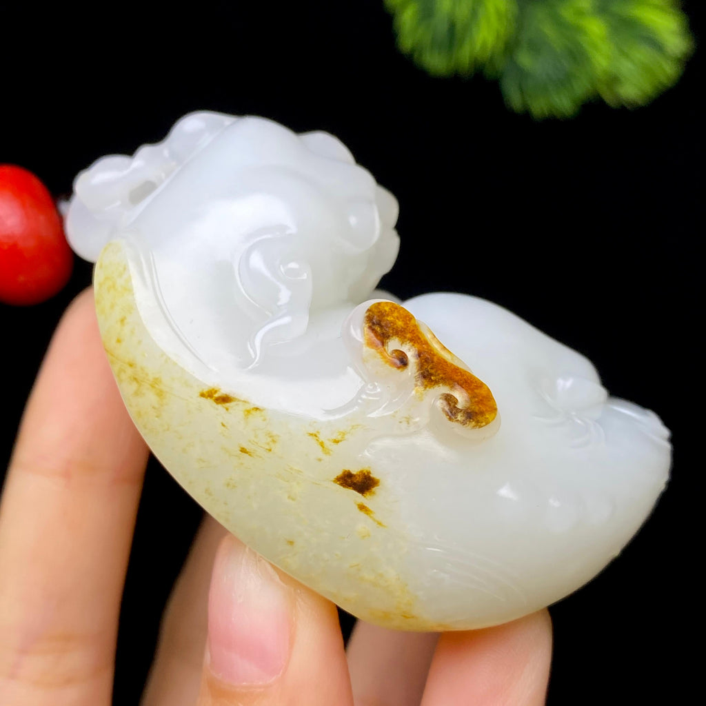 和田玉籽料貔貅把件（132.1g）