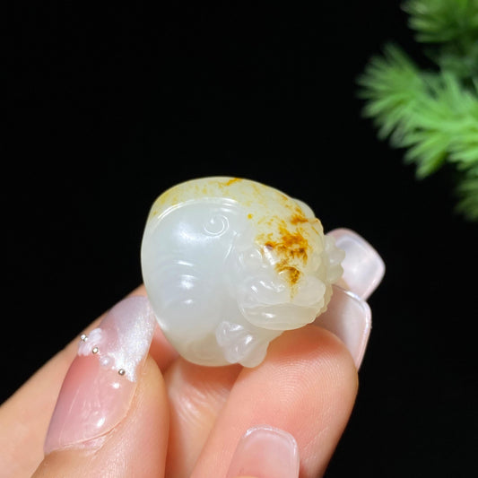 和田玉籽料貔貅（12.5g）