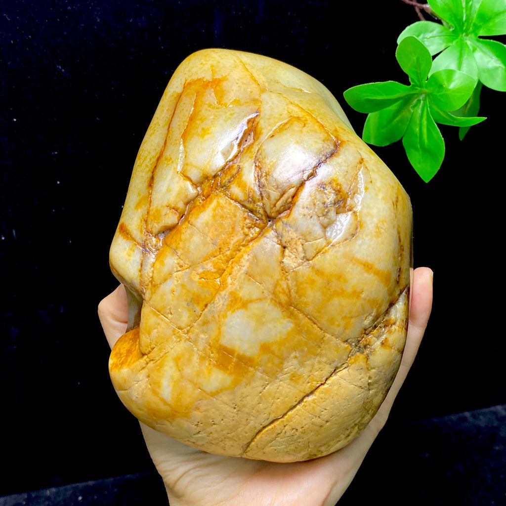 和田玉红皮白肉籽料摆件（2054.7g）