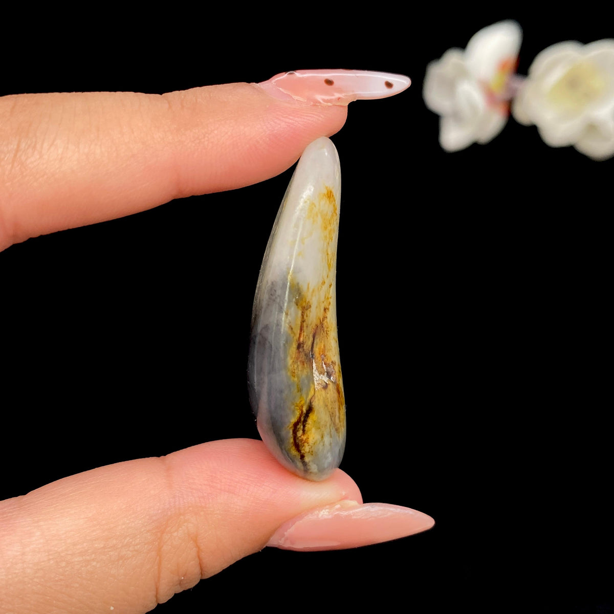 和田玉青花带洒金皮籽料挂件（19.5g）