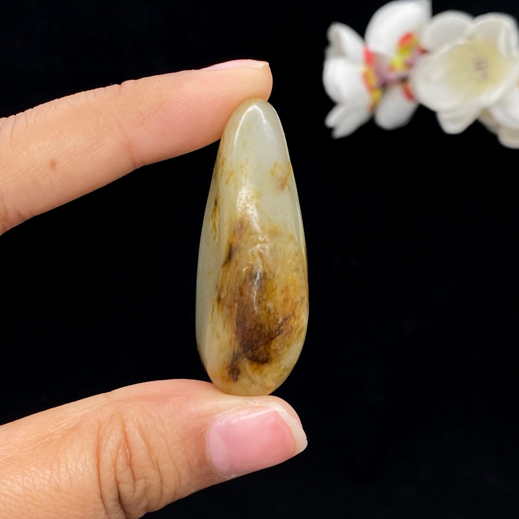 【超值推荐】和田玉洒金皮青花底籽料挂件（34.54g）
