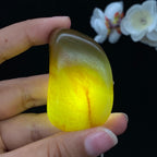 和田玉聚黄皮带翠籽料手把件（68.8g）
