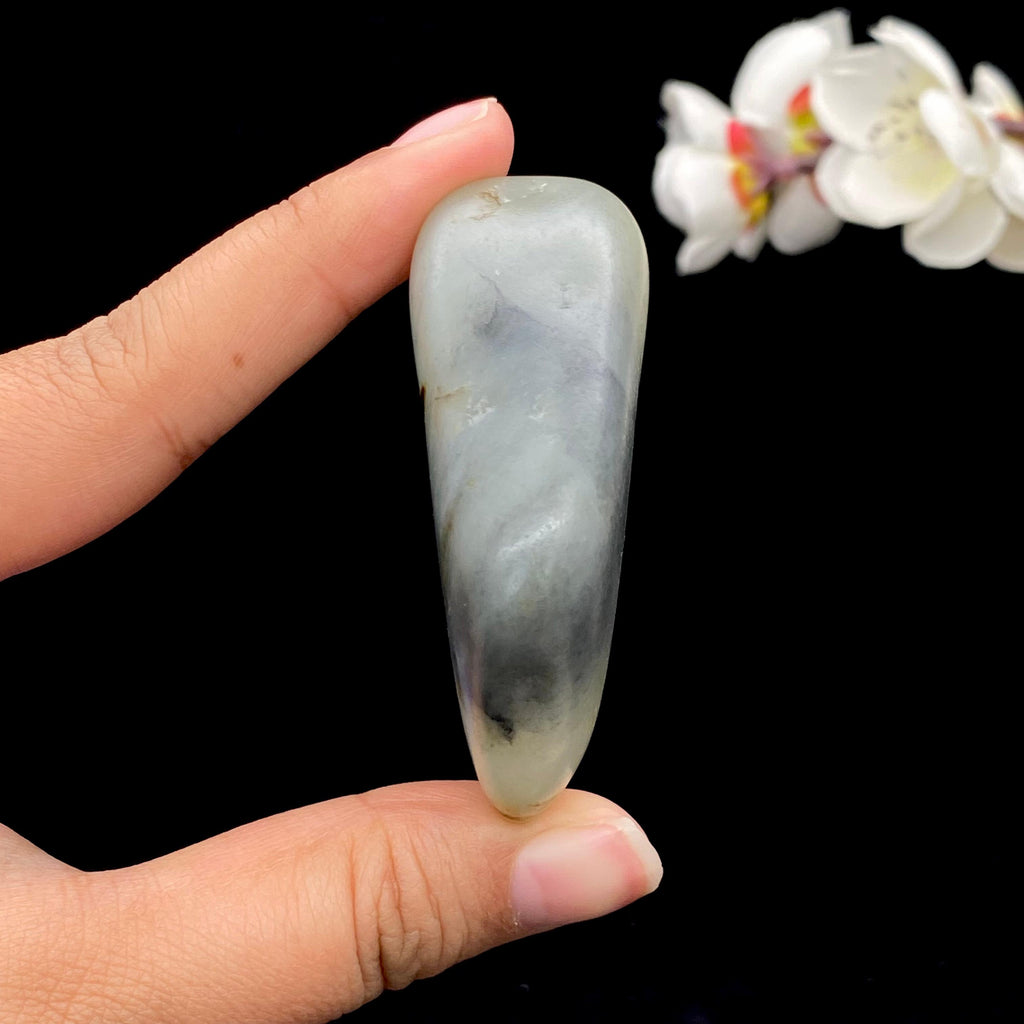 和田玉青花籽料手把件（96.6g）