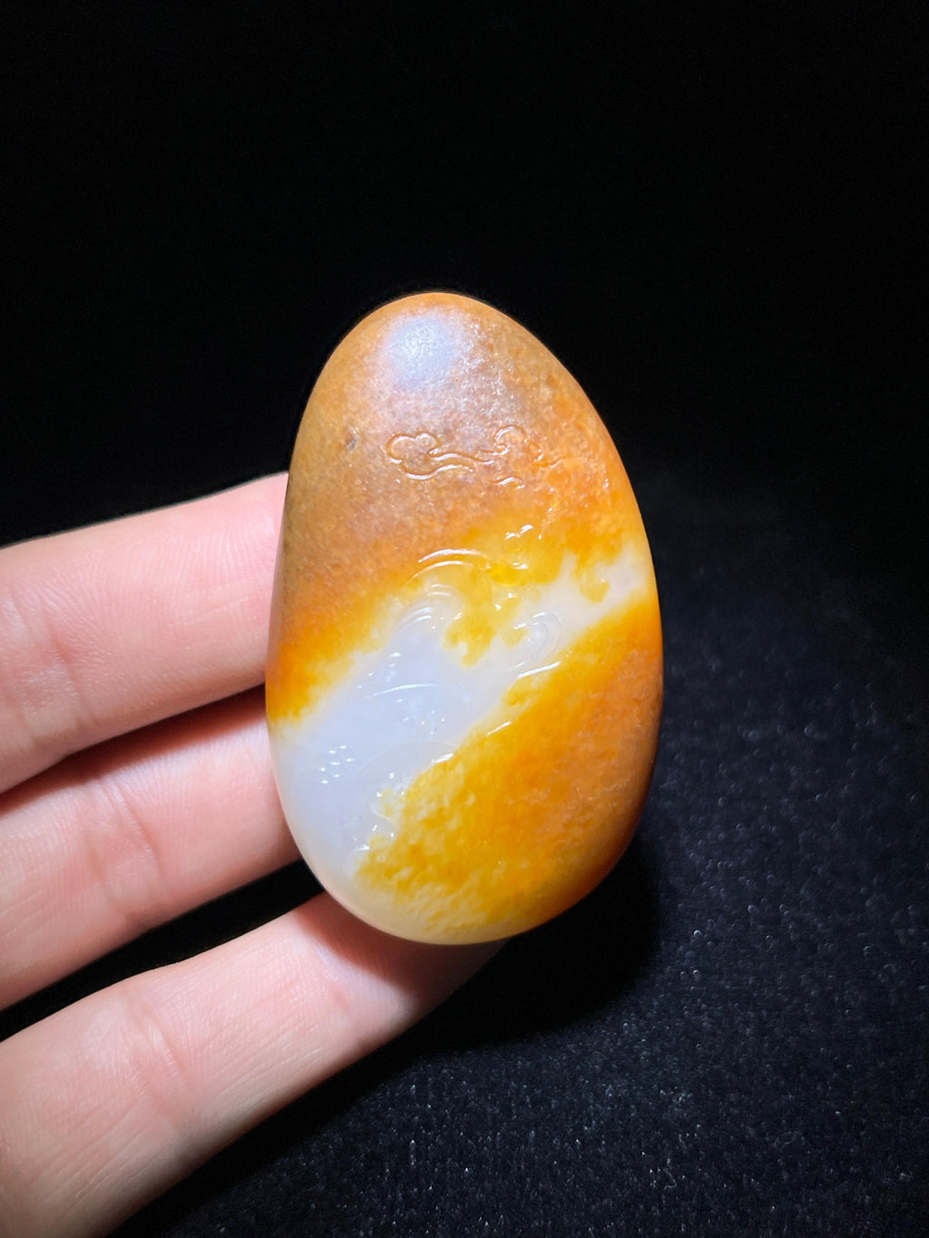 和田玉籽料观音（46.3g）