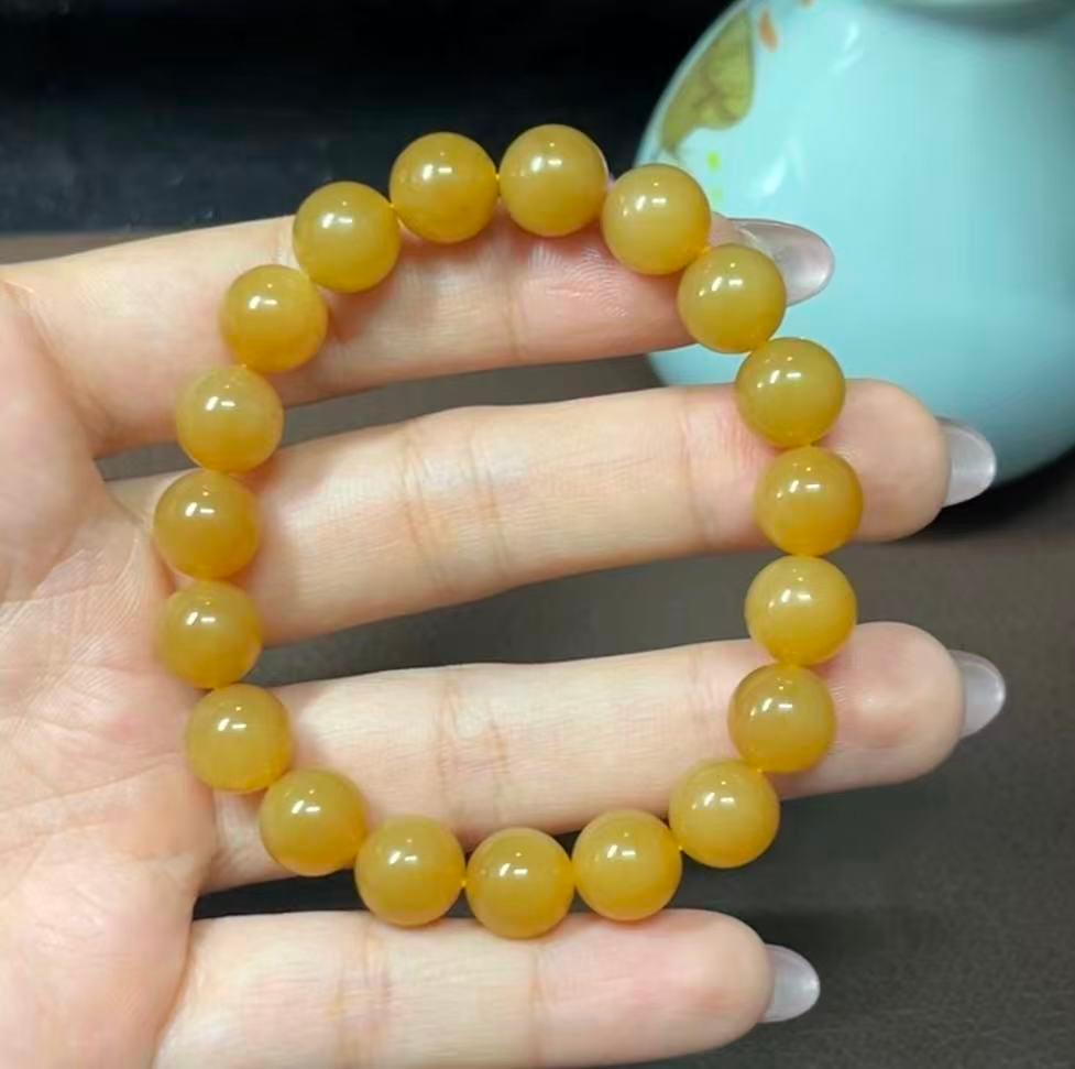 新疆和田玉且末料全糖圆珠手串（27.7g）