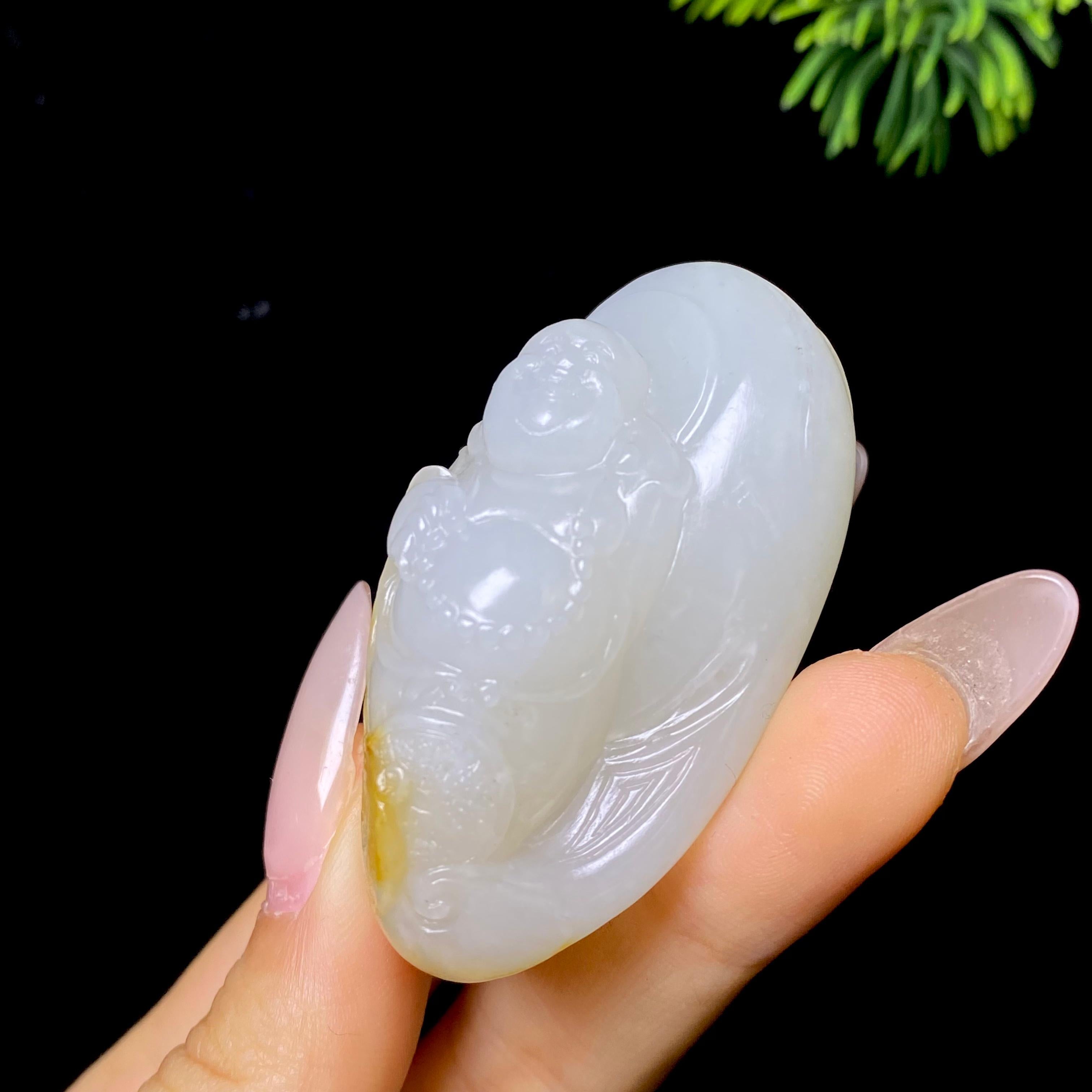 和田玉籽料佛公（53.9g）