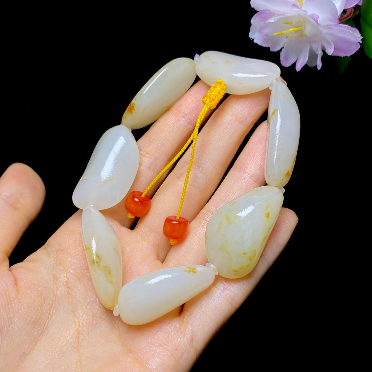 和田玉洒金皮籽料手串（76.73g）
