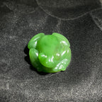 和田玉碧玉阳绿呱呱来财（9.3g）