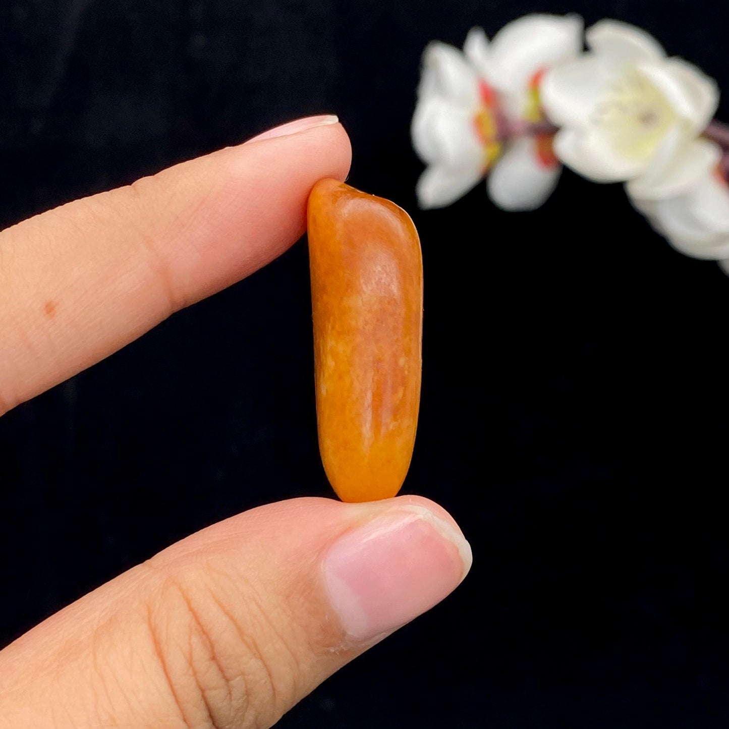 和田玉黄沁皮籽料原石（14.4g）