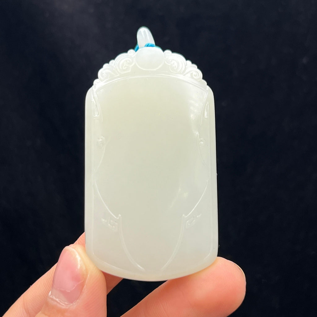 和田玉籽料无事牌（61.2g）
