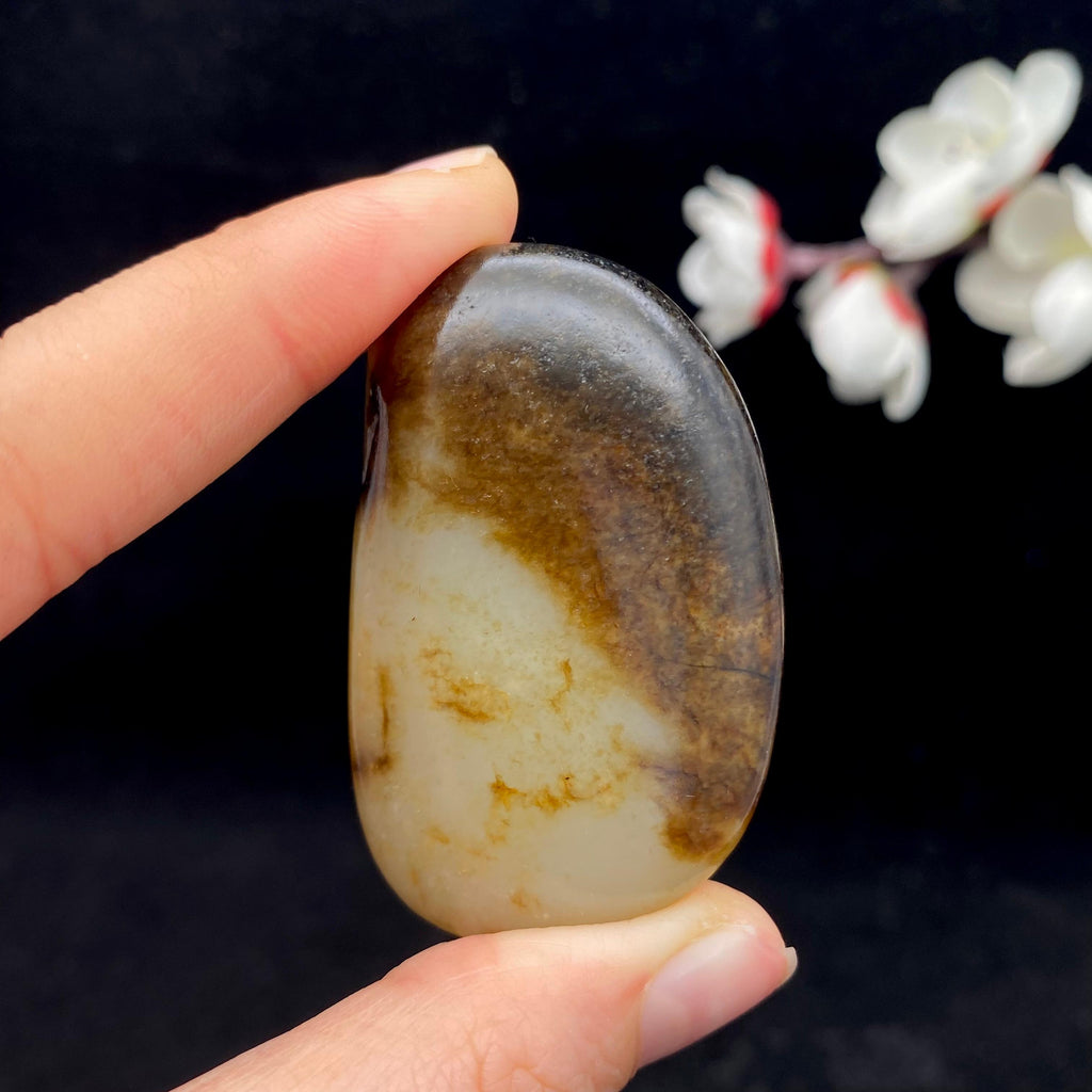 和田玉聚黑皮籽料原石（43.8g）