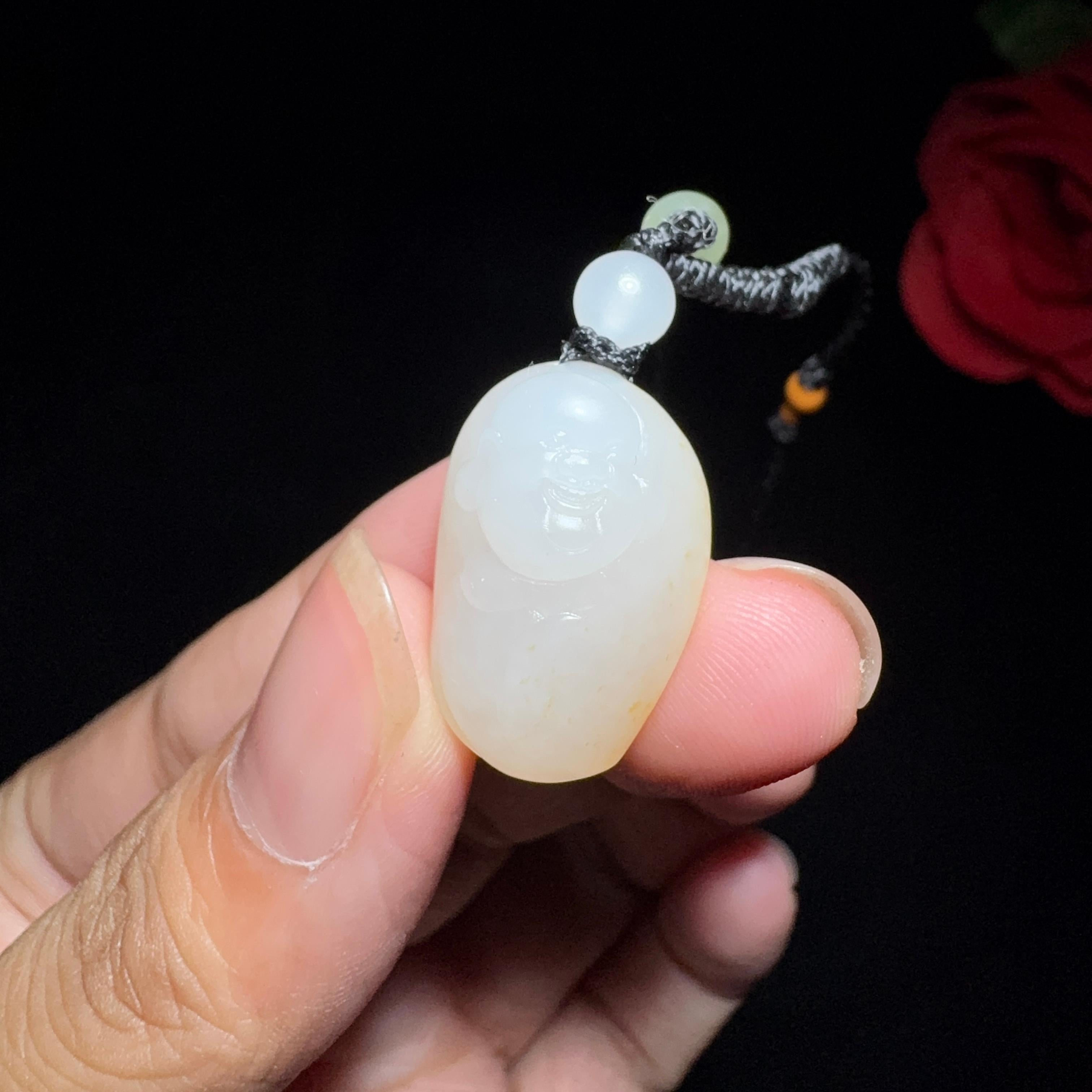 秒杀和田玉籽料佛公挂件（5.0g）