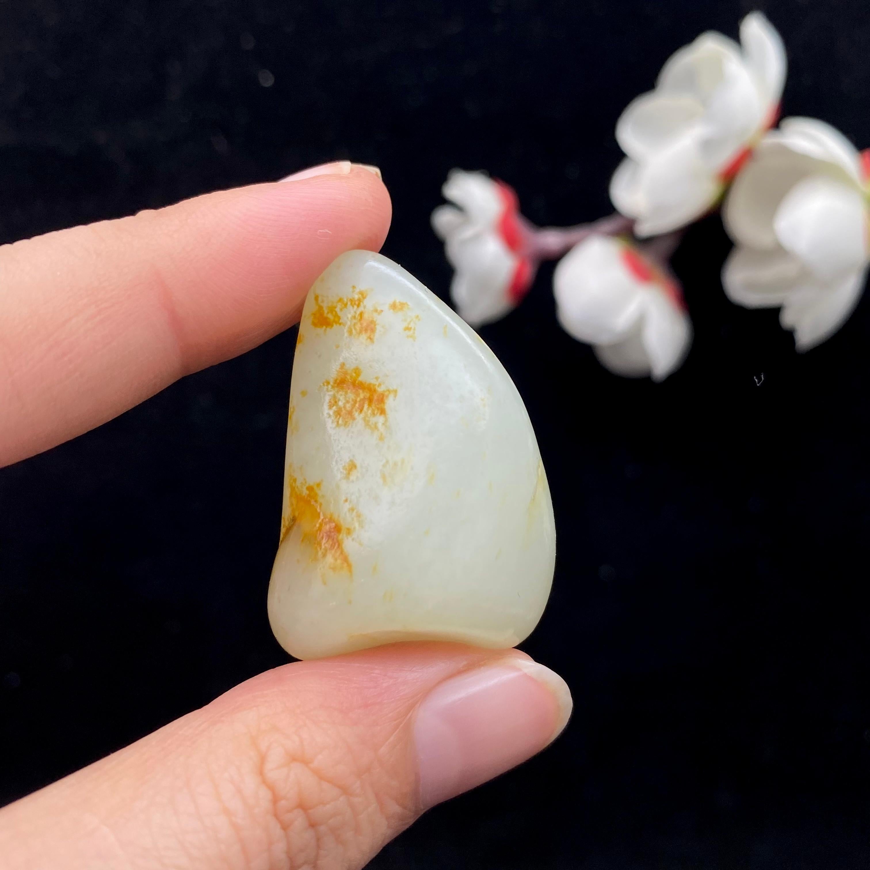 和田玉洒金皮籽料（18.7g）