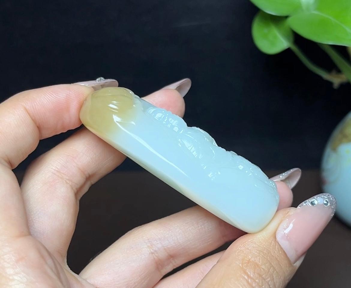 新疆和田玉且末糖白羊脂玉文殊菩萨（64.1g）
