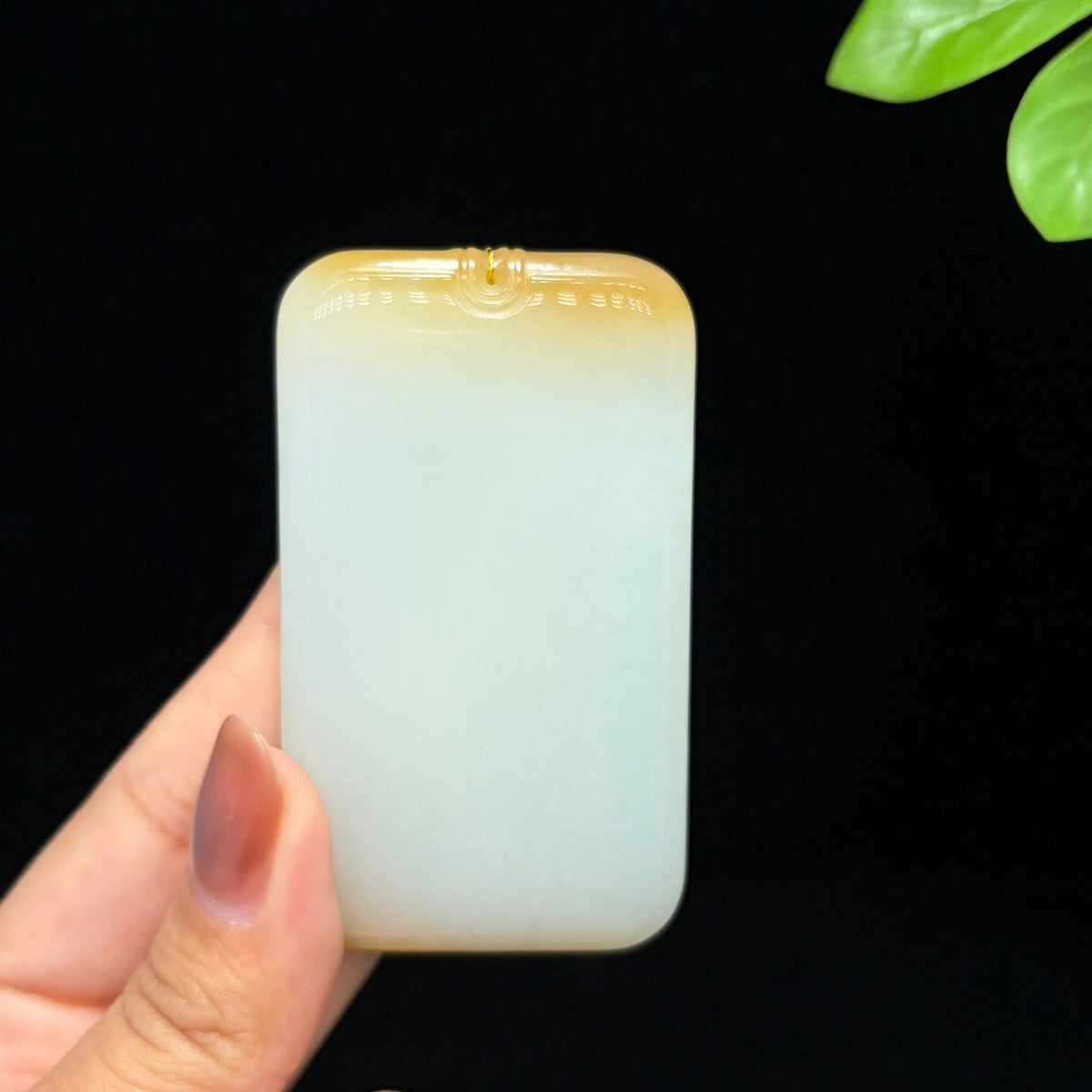 和田山料糖白玉无事牌挂件（73.3g）