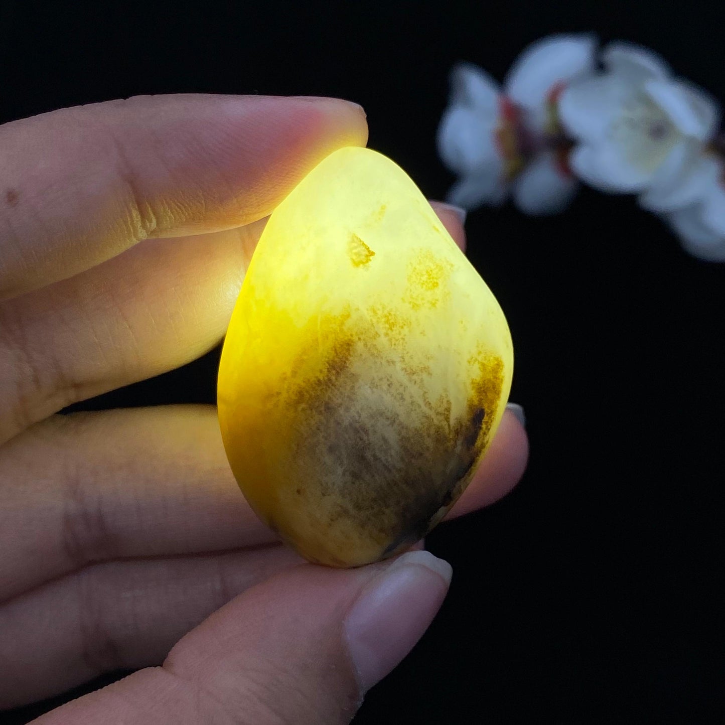 和田玉黄皮籽料挂件（30g）