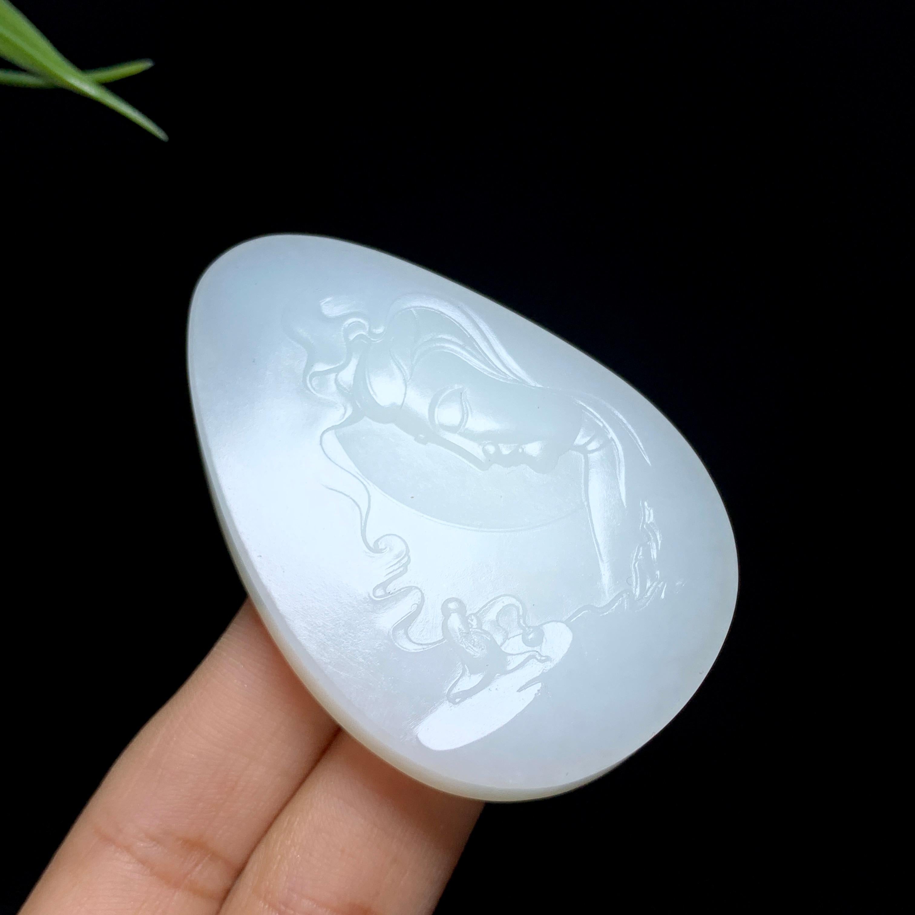 和田山料白玉侧面观音牌（g）