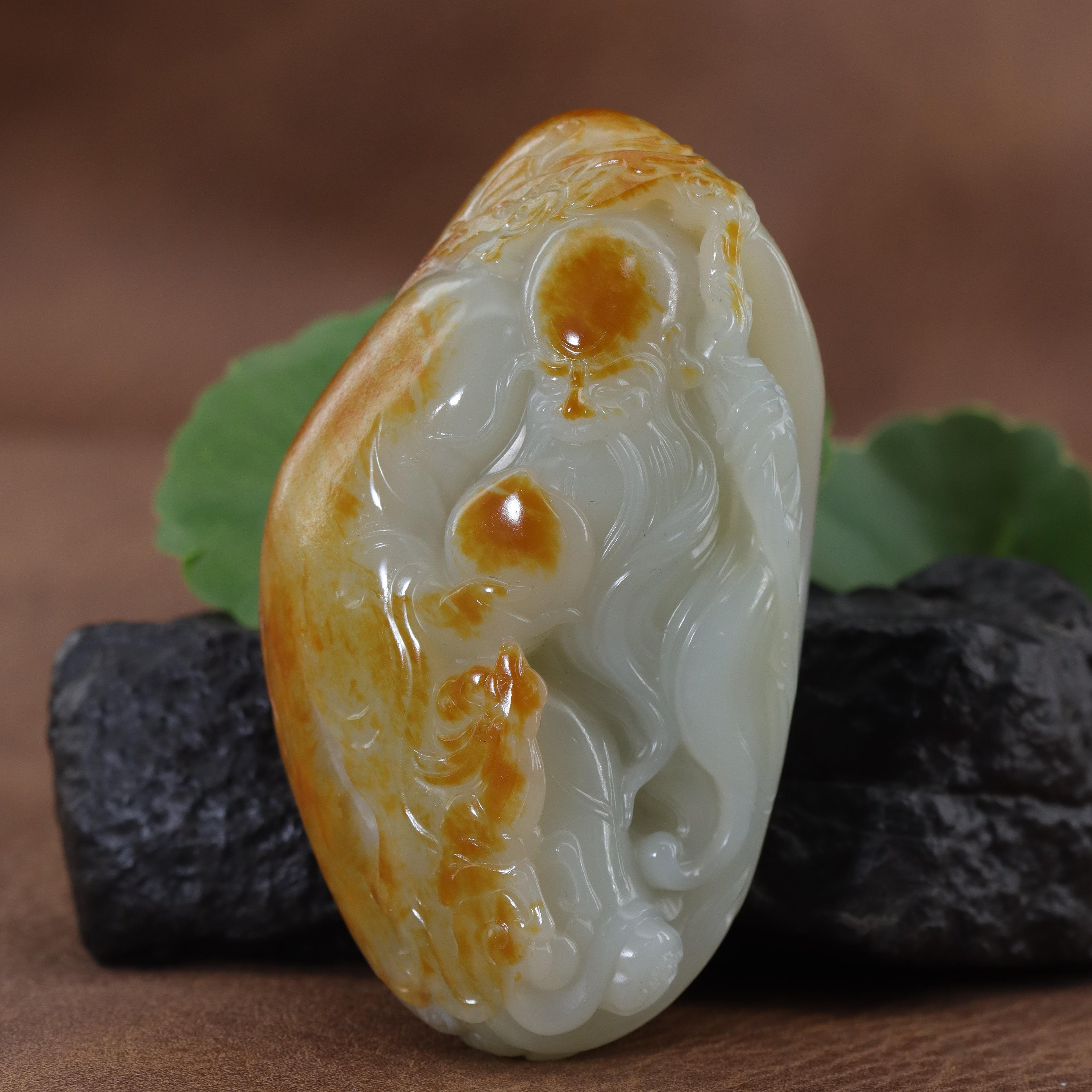 和田玉洒金皮寿星题材随形手把件（181.5g）