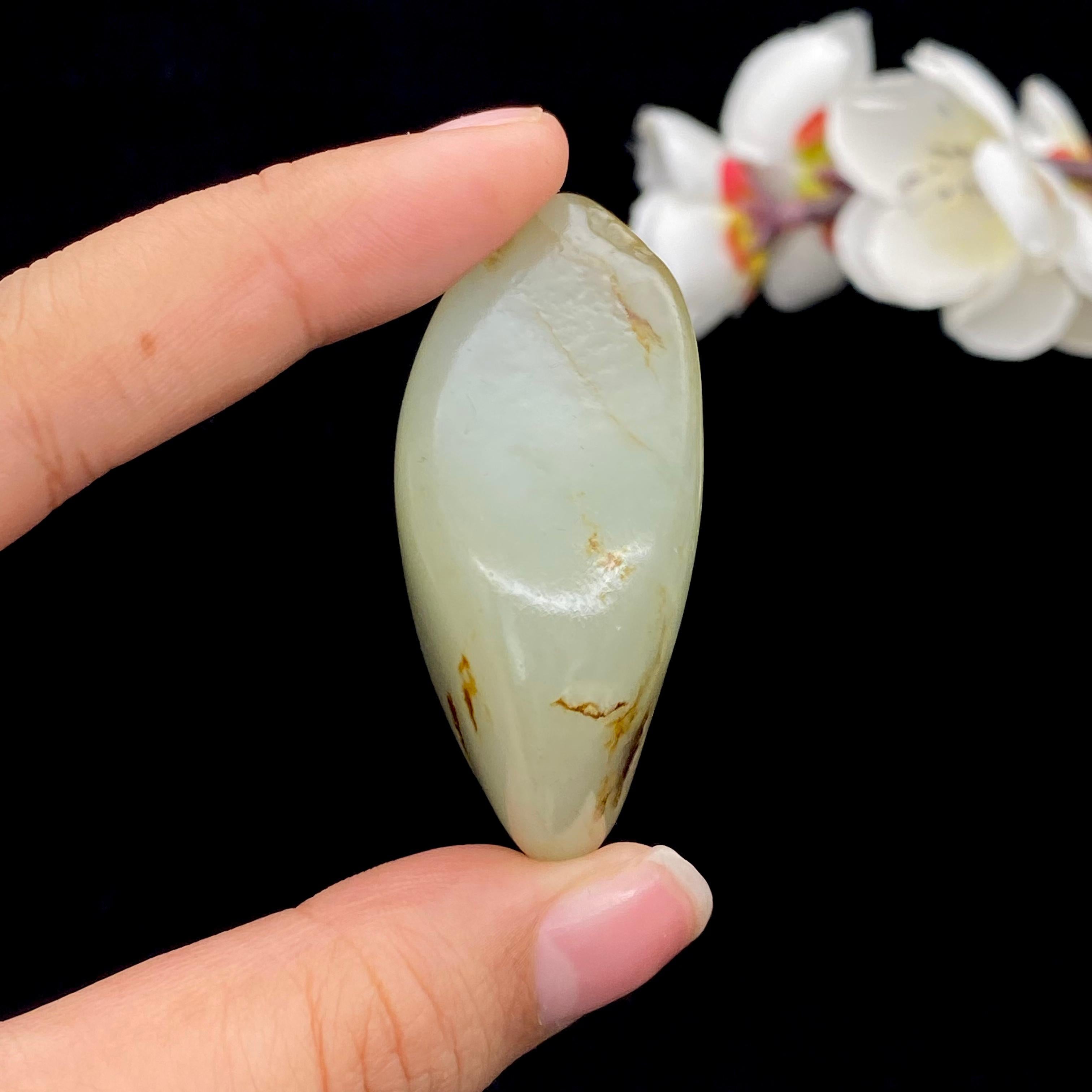 和田玉洒金皮籽料挂件（40.5g）