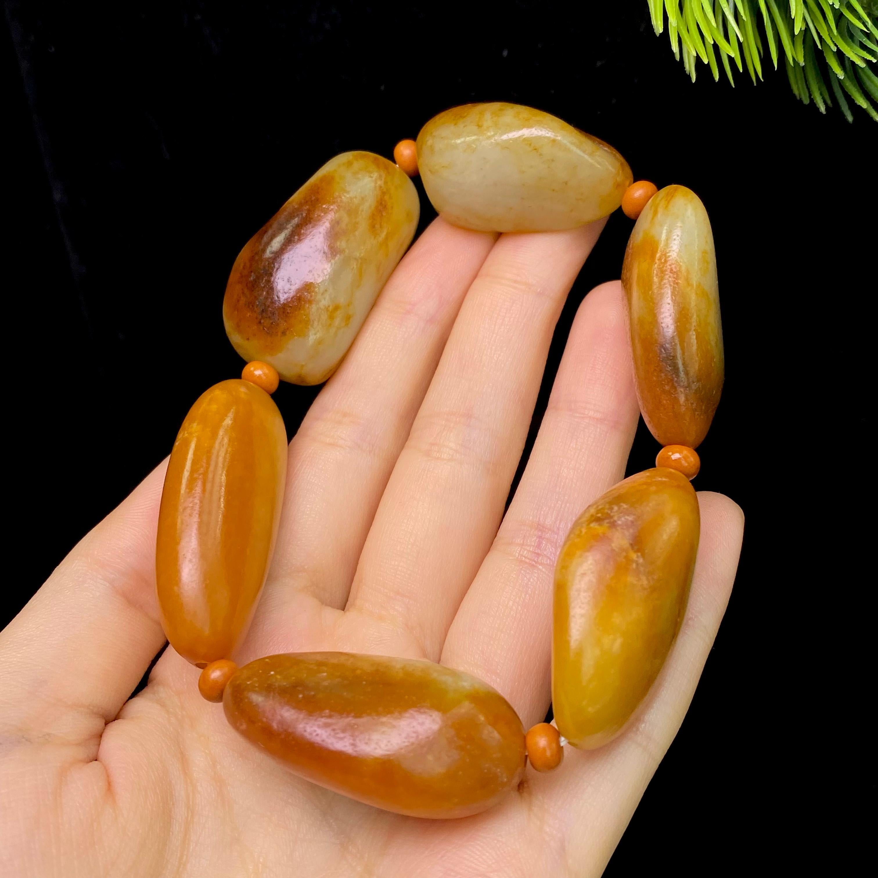 和田玉黄皮籽料手串（115.7g）