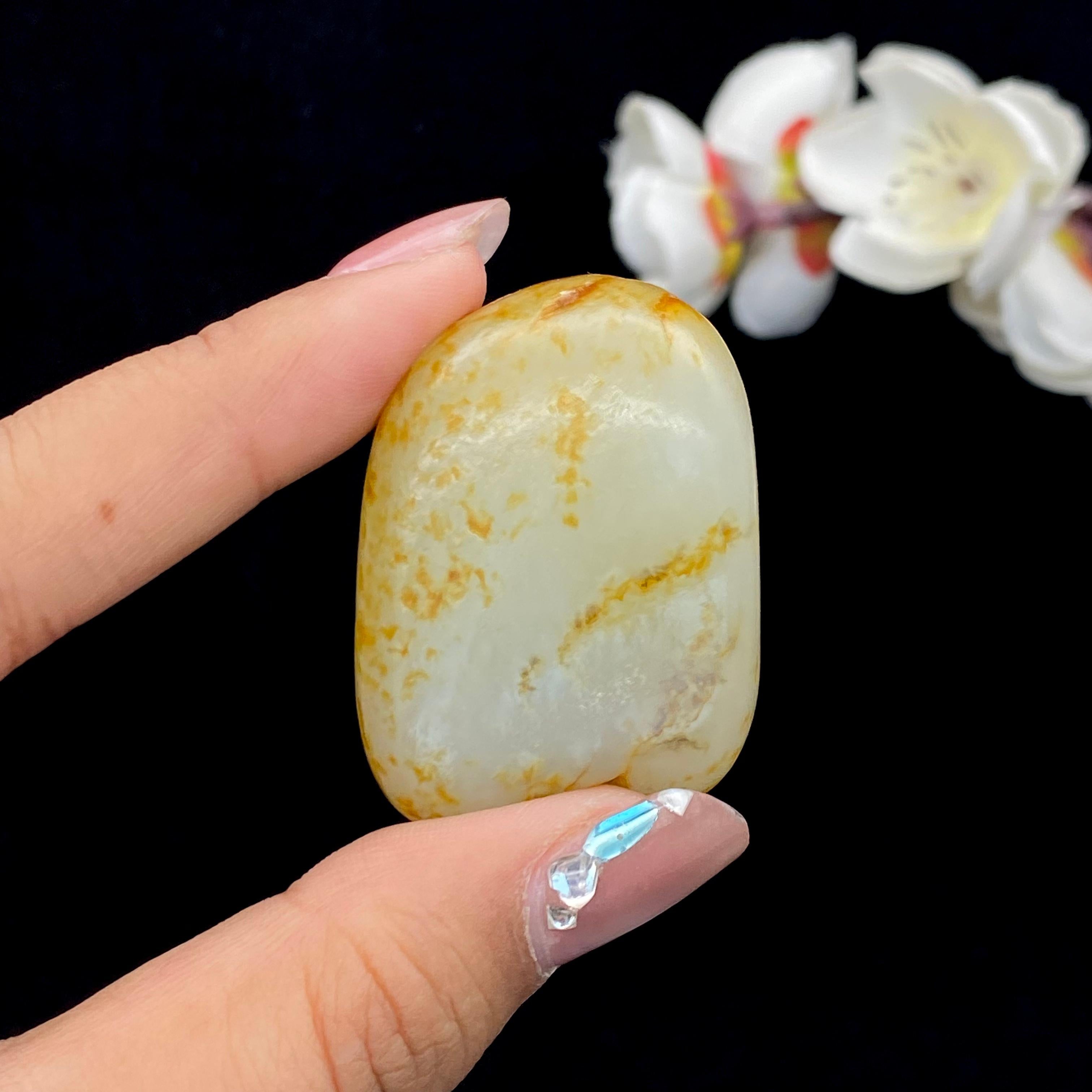 和田玉洒金皮籽料挂件（40.7g）