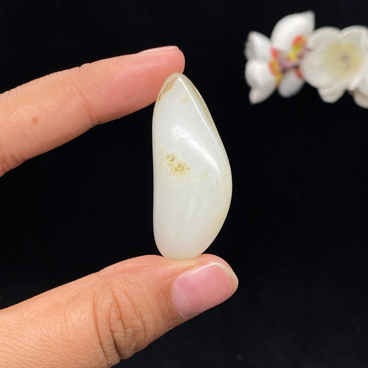 和田玉白玉籽料挂件（24.7g）